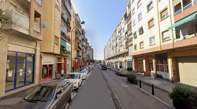 Venta piso en Reus (Tarragona) - foto 2