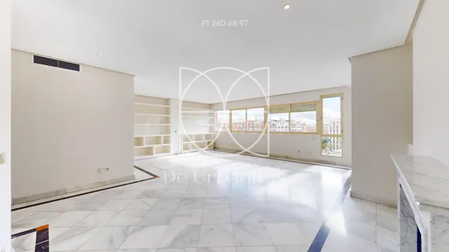 Piso 3 habitaciones 242m² en alquiler - Lista - foto 4