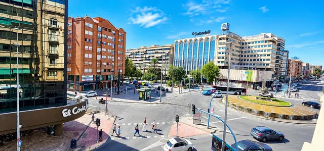Espectacular alquiler en pleno centro de Alicante — 17