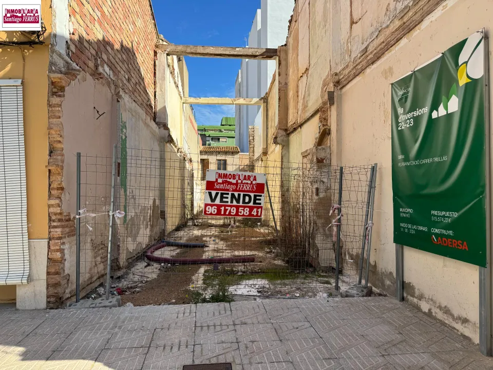 VENTA DE PARCELA URBANA CENTRICA EN BENIFAIO (VALENCIA)