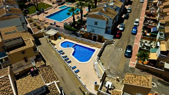 Villa 3 habitaciones 100m² en venta - La Zenia - foto 2
