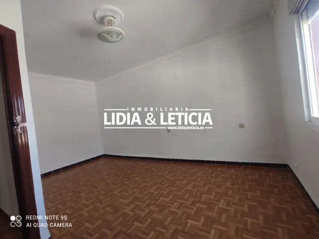 ESPECTACULAR CASA EN PABLO VI! UNA DE LAS ZONAS MÁS DEMANDADAS DE ALCALÁ DE GUADAIRA!! — 10