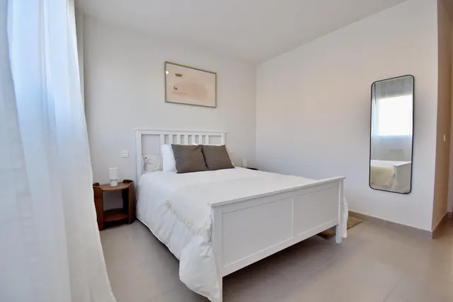 Soto del HENARES - 2 habitaciones, 2 plazas de garaje y trastero. — 22