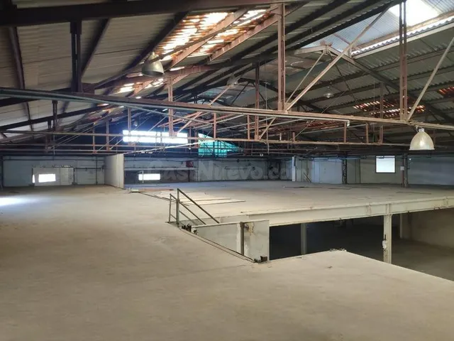 VENTA DE NAVE I. EN VILA REAL (CASTELLÓN) - foto 5