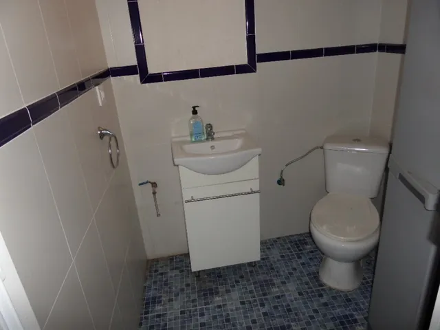 LOCAL COMERCIAL EN CASCO ANTIGUO — 5