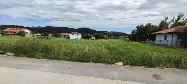 TERRENO URBANO EN PARBAYON - foto 4