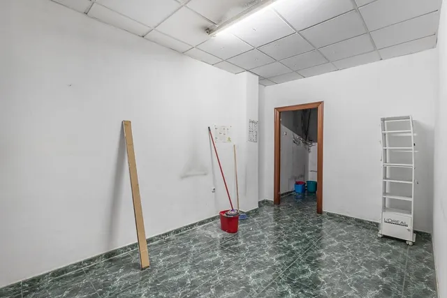Local comercial en Pajaritos. — 10