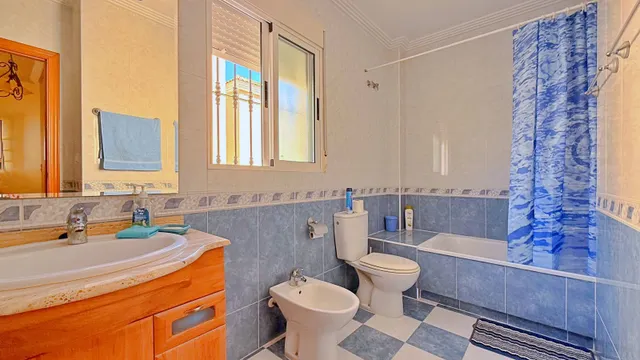 Villa 4 habitaciones 198m² en venta - Urbanización Perla del Mar — 35