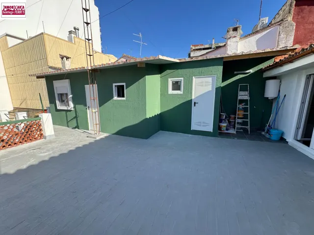 VENTA DE CASA EN BENIFAIO (VALENCIA)   CENTRICA — 48