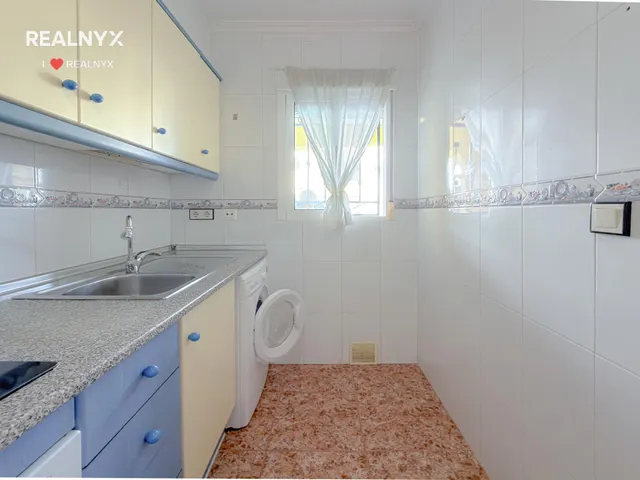Dream Hills! Encantador Bungalow listo para entrar a vivir en urbanización exclusiva con preciosas zonas verdes y piscina comunitaria — 24