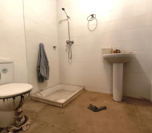 CASA PARA REFORMAR A LA VENTA EN PALOMAR. — 11