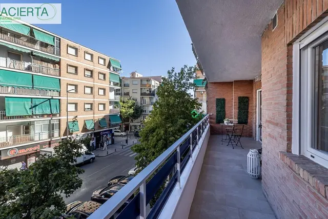 PISO REFORMADO JUNTO AVENIDA CADIZ — 6