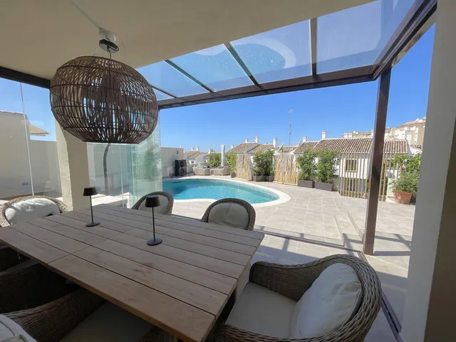 Chalet 5 habitaciones 299m² en venta - Riviera del sol - foto 4
