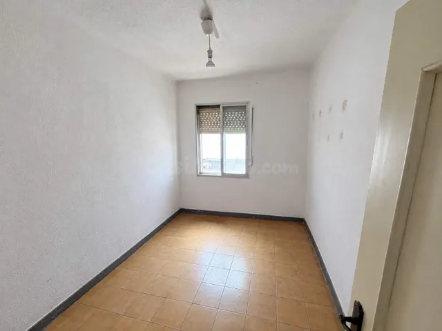 PISO DE CUATRO habitaciones CON TERRAZA EN VISTA ALEGRE — 2