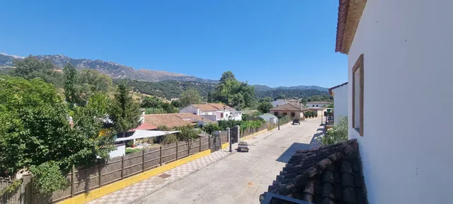 Chalet 4 habitaciones 180m² en venta - Cortes de la frontera — 24