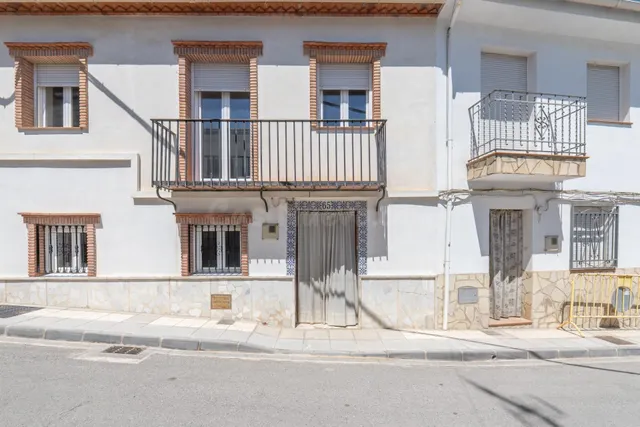 ¡Descubre tu nuevo hogar en benalúa de las villas! — 3