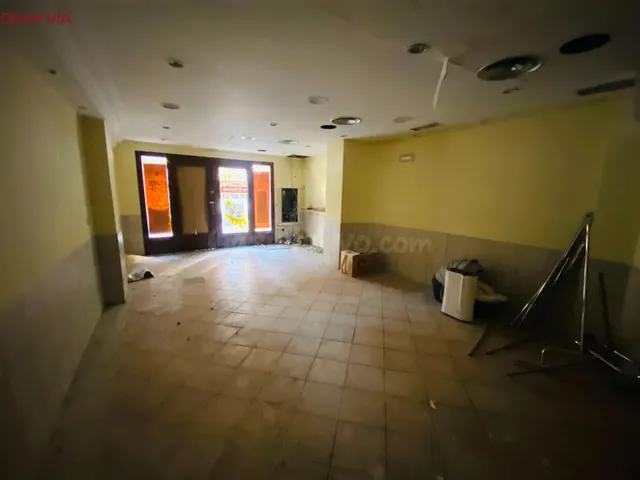 Local comercial en venta en Logroño — 4