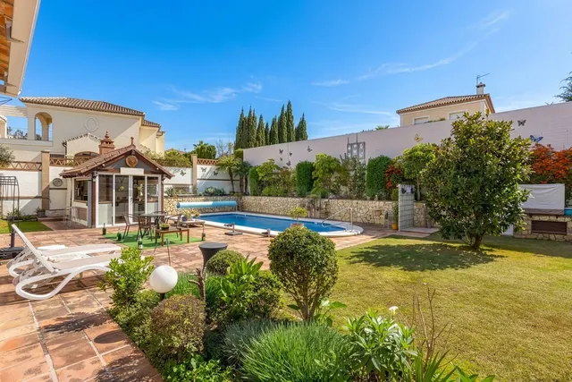 Chalet 3 habitaciones 253m² en venta - Costa del Sol - foto 3