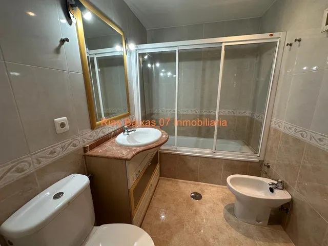 REF 7012 PISO 3 DORM. 2 BAÑOS CON PLAZA DE GARAJE Y TRASTERO EN C. PAULINO FREIRE (VIGO) — 24