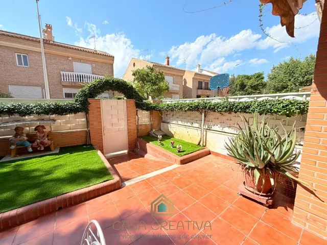 Adosado en venta en picaña – 4 terrazas, garaje y 5 dormitorios – 483.000 € — 10
