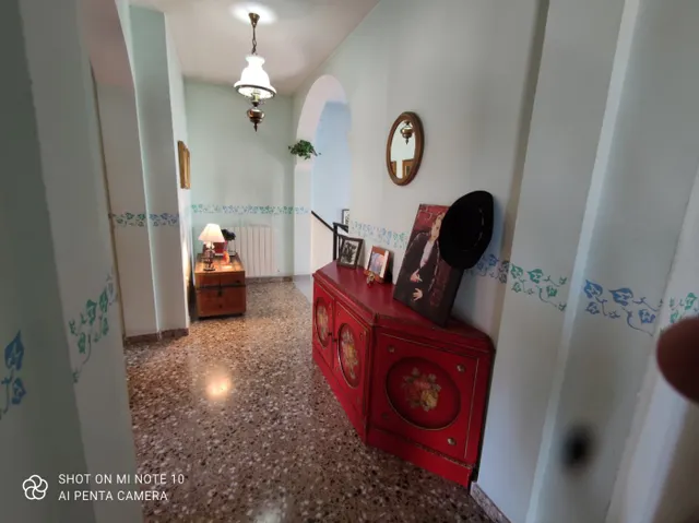 IMPRESIONANTE CHALET EN EL CENTRO DE VENDRELL — 26
