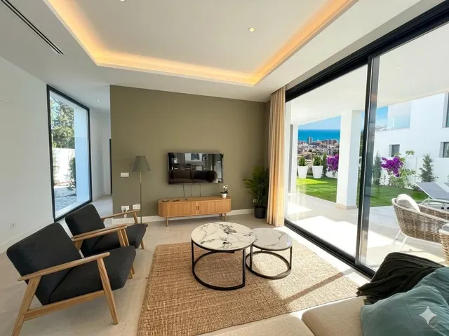 Chalet 6 habitaciones 418m² en venta - Costa Del Sol — 7
