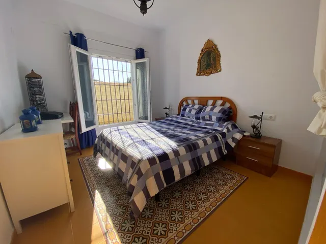 CHALET EN EL PAGO MELILLA SOLO TEMPORADA DE VERANO — 31