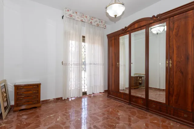 CASA EN CULLAR VEGA — 13