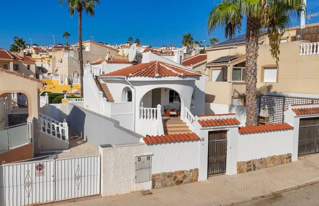 Chalet 2 habitaciones 82m² en venta - Costa blanca sur — 39