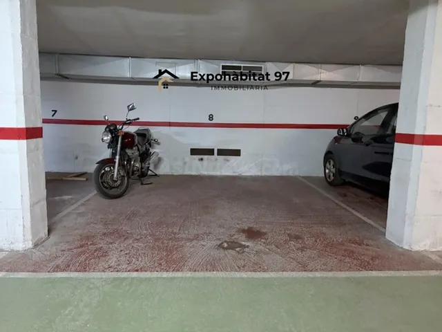 PLAZA DE PARKING en edifico Blanch II, calle Cambrils, 9 de 
