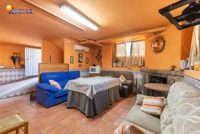 Casa independiente a 5 minutos de Granada en buen estado para entrar a vivir — 16