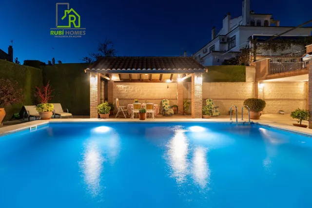 VIVIENDA PAREADA EN MONTELUZ — 18