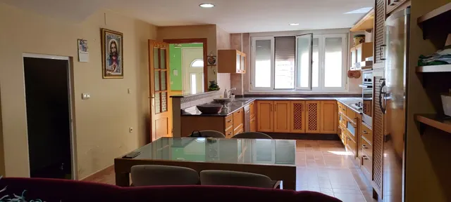 CASA FAMILIAR EN MACAEL ( ALMERÍA ) DE 4 habitaciones Y GARAJE. — 3
