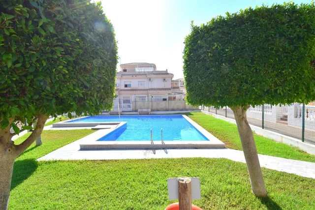 Adosado 4 habitaciones 167m² en venta - Playa Flamenca - foto 4