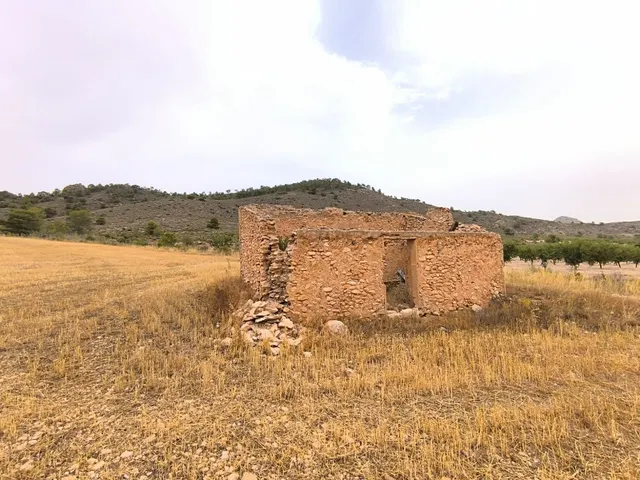 Parcela en venta - Ayuntamiento — 12