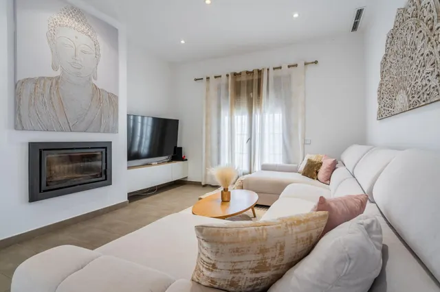 ESPECTACULAR CHALET EN CHICLANA — 14