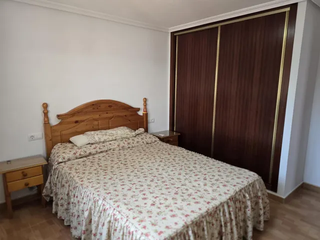 Chalet con parcela en Campoamor — 28