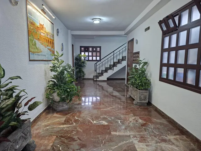 Gran piso en San Andrés calle principal,  cochera, trastero — 39