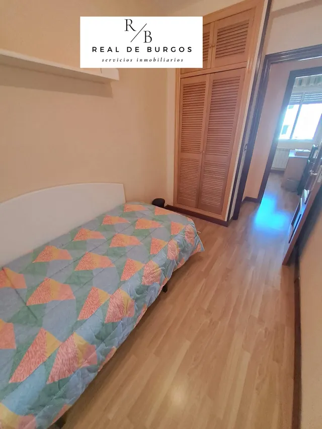 Piso en alquiler zona plaza Batallas — 13