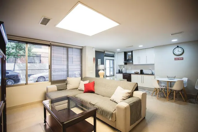 Oportunidad Única: Lote de 3 Lofts de Diseño a Pie de Calle  - foto 2