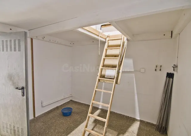 Local Comercial en Motril: Oportunidad Ideal para Tu Negocio - foto 5