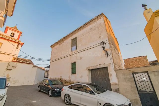 Casa con Encanto Histórico en el Centro de Otura — 2