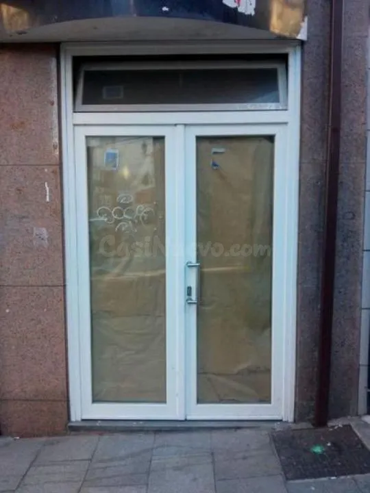 Local en pleno centro de vigo SOLO VALIDO PARA ALMACÉN - foto 4