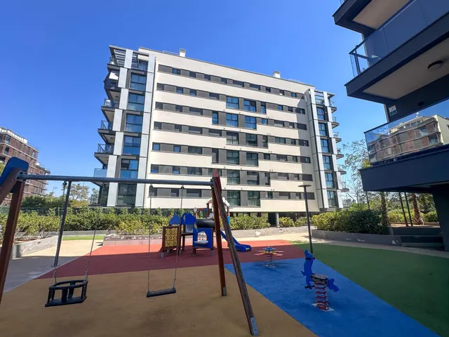Preciosa vivienda con piscina, garaje y trastero en urbanización para disfrutar todo el año en Castellón — 3