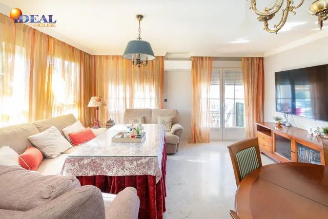 MAGNÍFICO CHALET EN URB. SUEÑOS DE CADIMA, ALHENDIN — 12