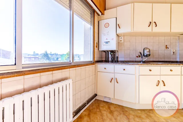✨ ¡amplio piso exterior de 4 dormitorios con ascensor en Carballo por 117.990 €! — 18