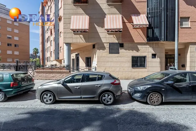 Vivienda a estrenar en urbanización privada en Parque Almunia con sauna, gimnasio y piscina comunitaria. — 28