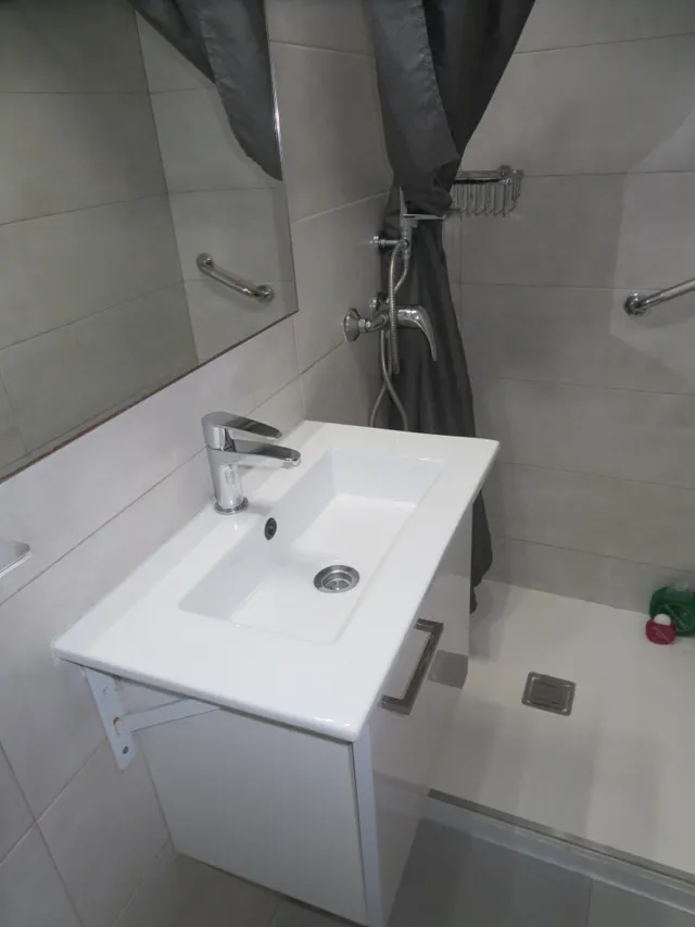 Bonito piso de 3 habitaciones en la calle sepulveda — 6