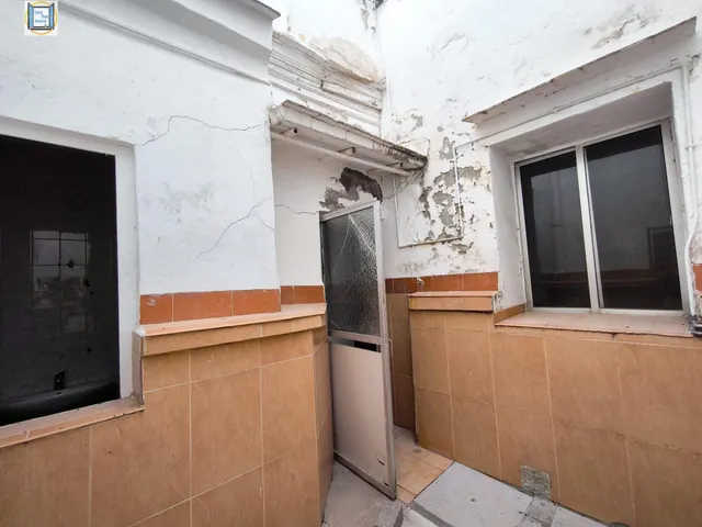 Edificio en venta en El Puerto de Santa María (Cádiz) — 39