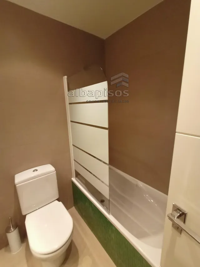 Bonito piso de 129 m2 útiles en el paseo de la feria | garaje y trastero incluidos — 39